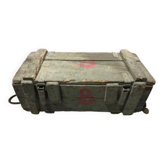 Old military crate 1924 ammunition crate