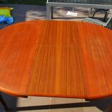 Roundtable scandinavian teak extension