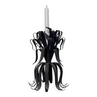 Bougeoir organique brutaliste en métal noir