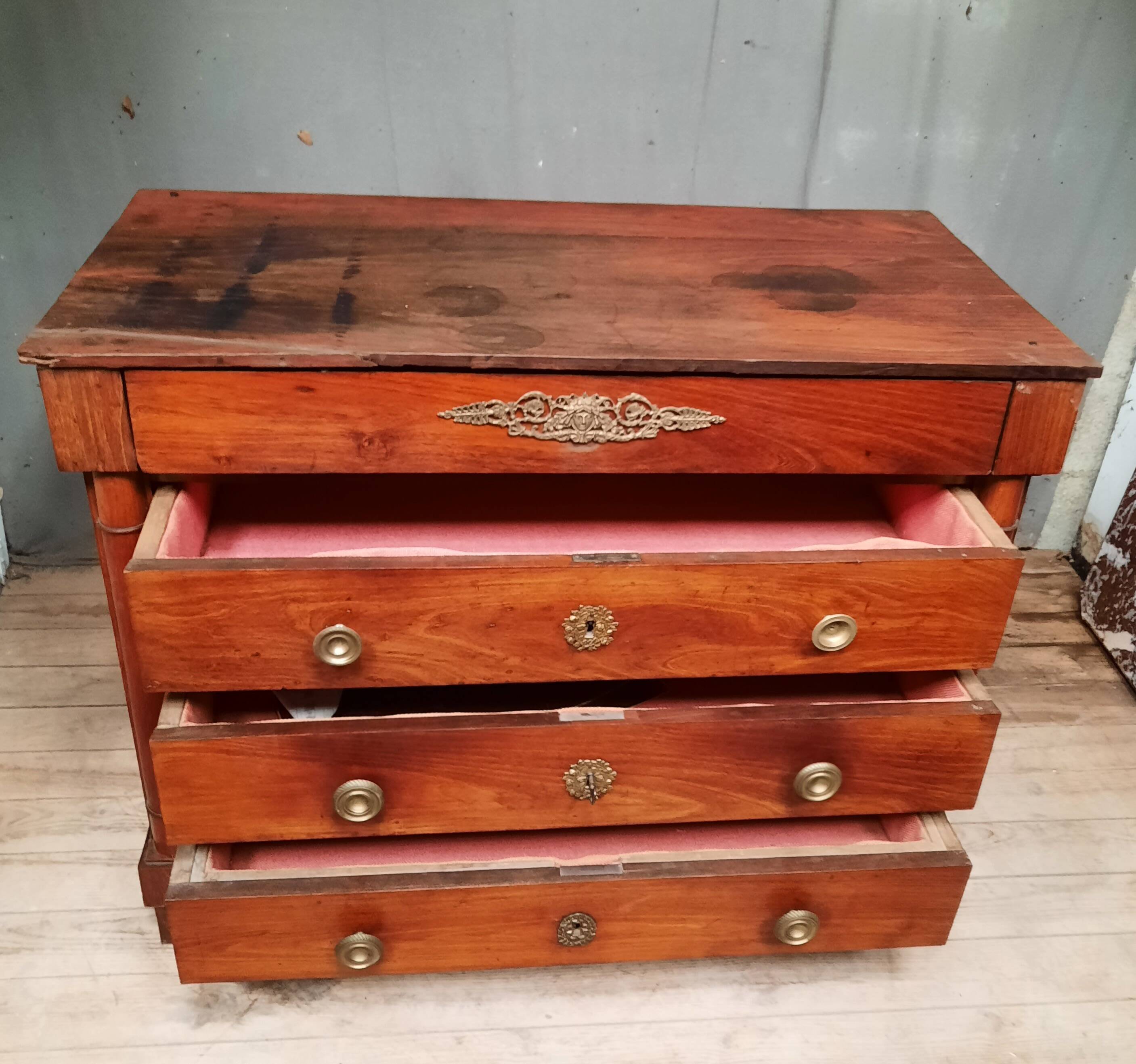 Commode empire en acacias
