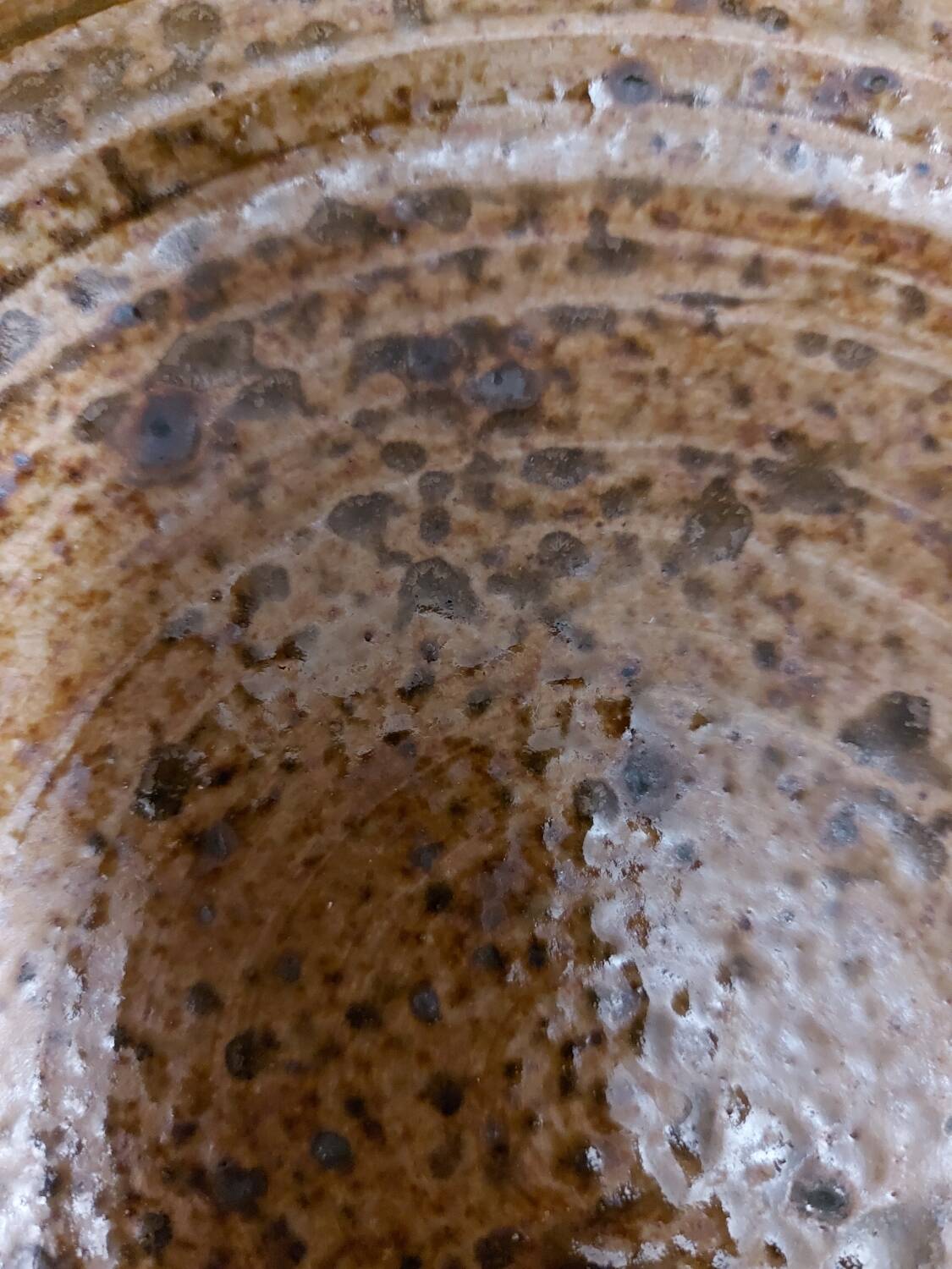 Stoneware plate