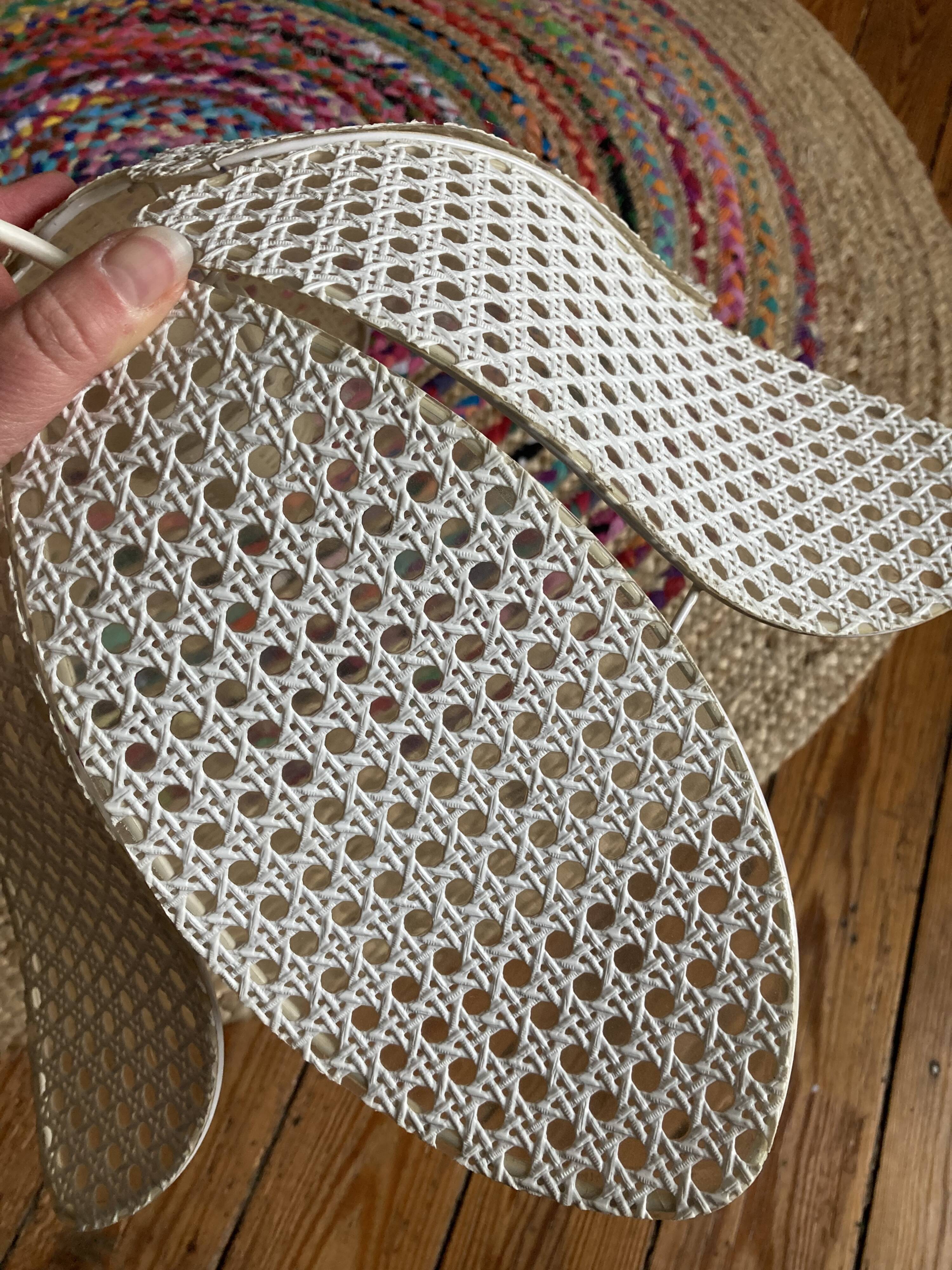 Vintage flower pendant lamp