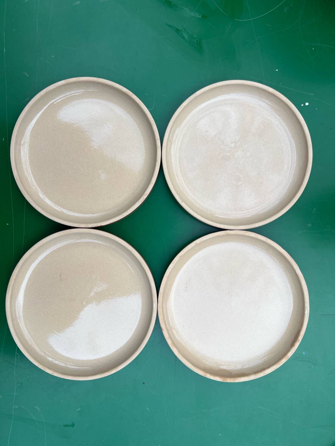 Gien - stoneware plates