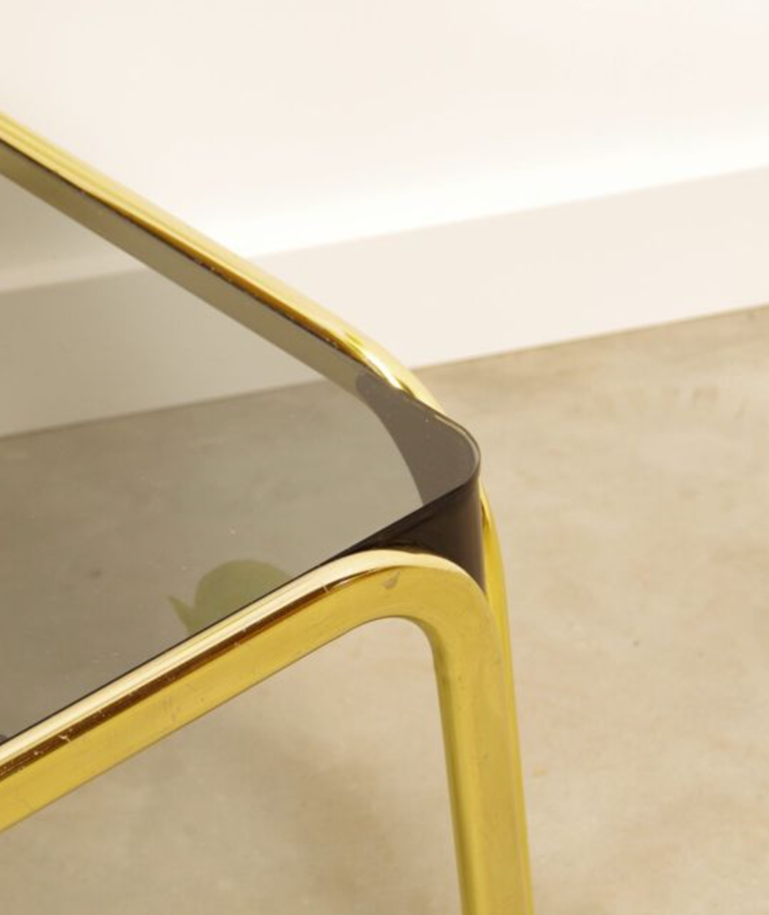 Vintage coffee table in brass and smoked glass
