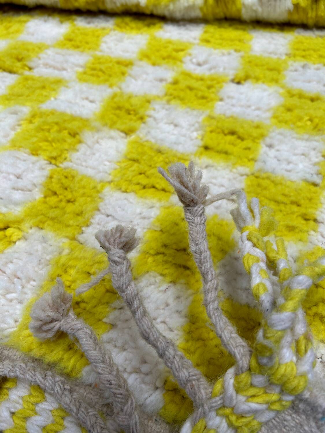 Yellowza checkerboard rug 182x132cm