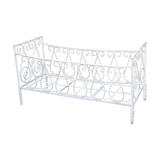 Wrought iron bed