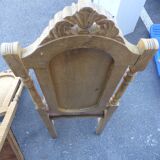 Lot of 2 old chairs in carved wood and leather