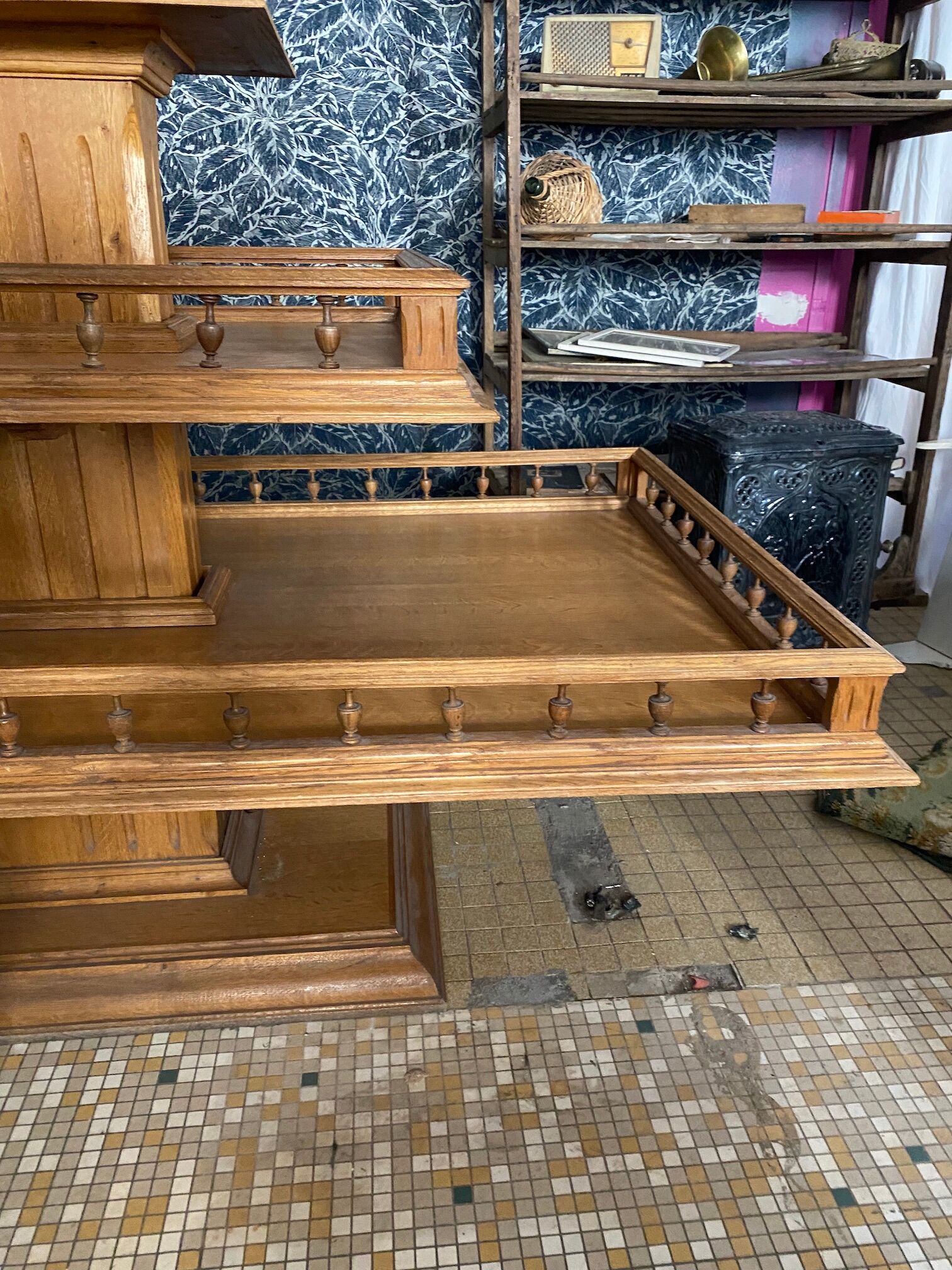 Trade furniture store display
