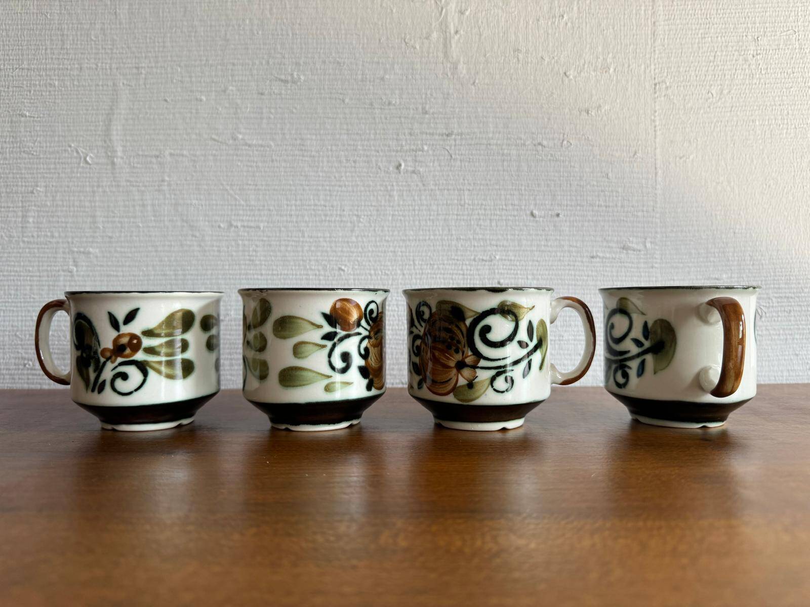 Boch la louvière cups – argenteuil series