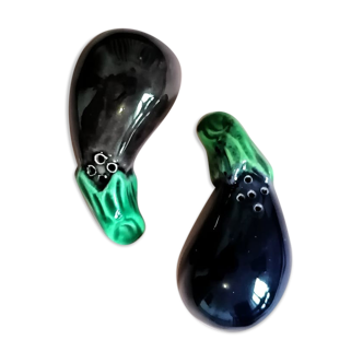 Salt and pepper ceramic eggplant