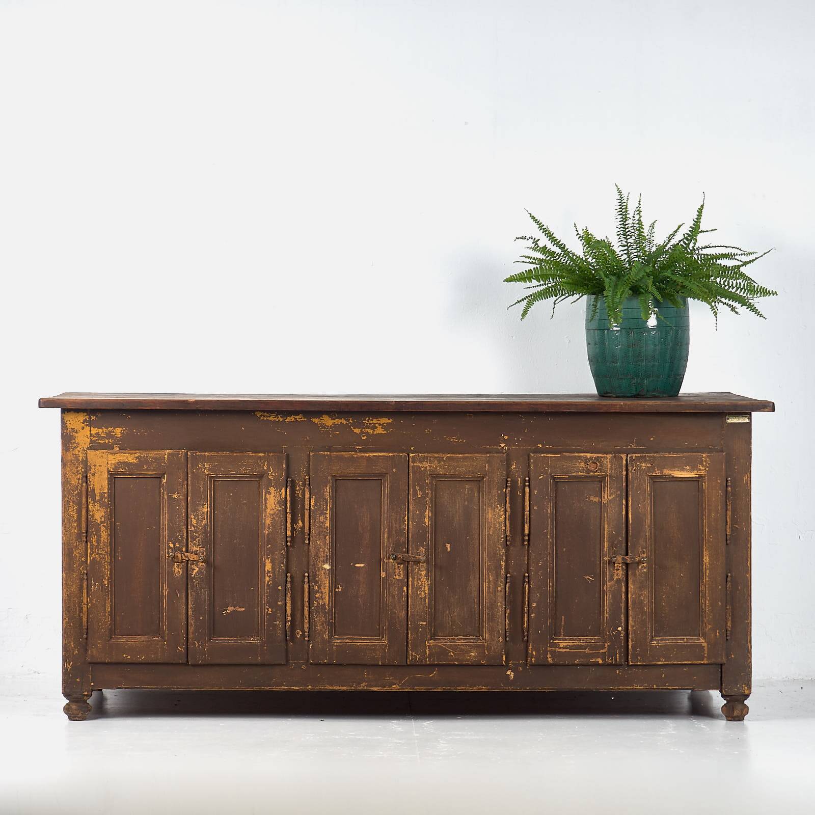 Buffet, îlot ancien en bois, vers 1850