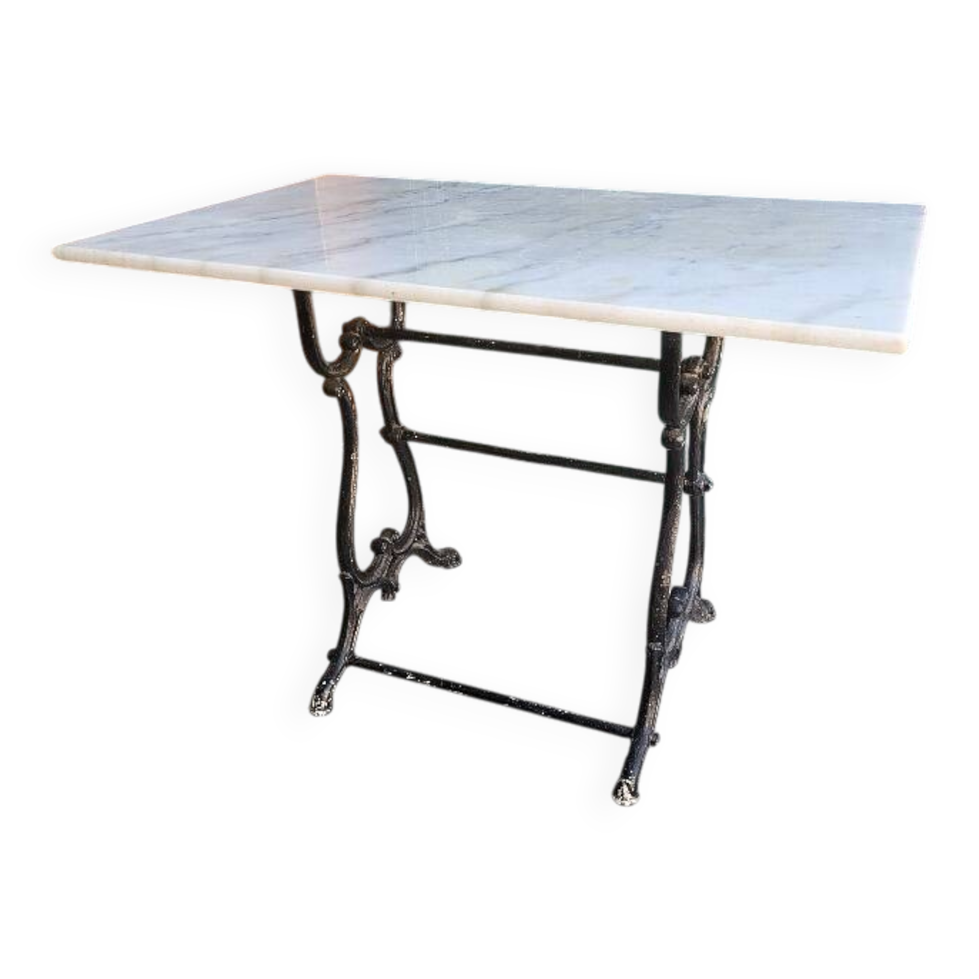 Table bistrot en marbre avec pied en fonte