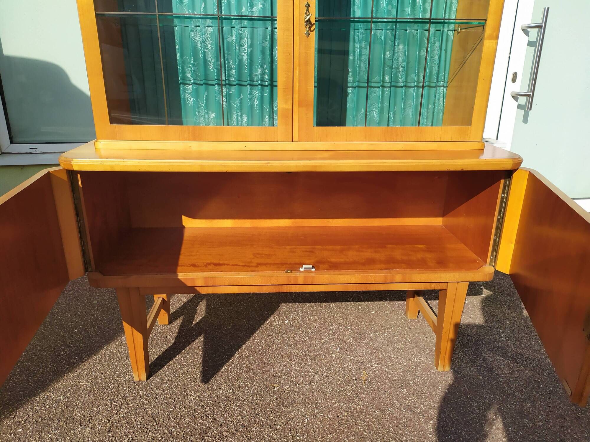 Small high sideboard - sideboard - wood - glass - vintage