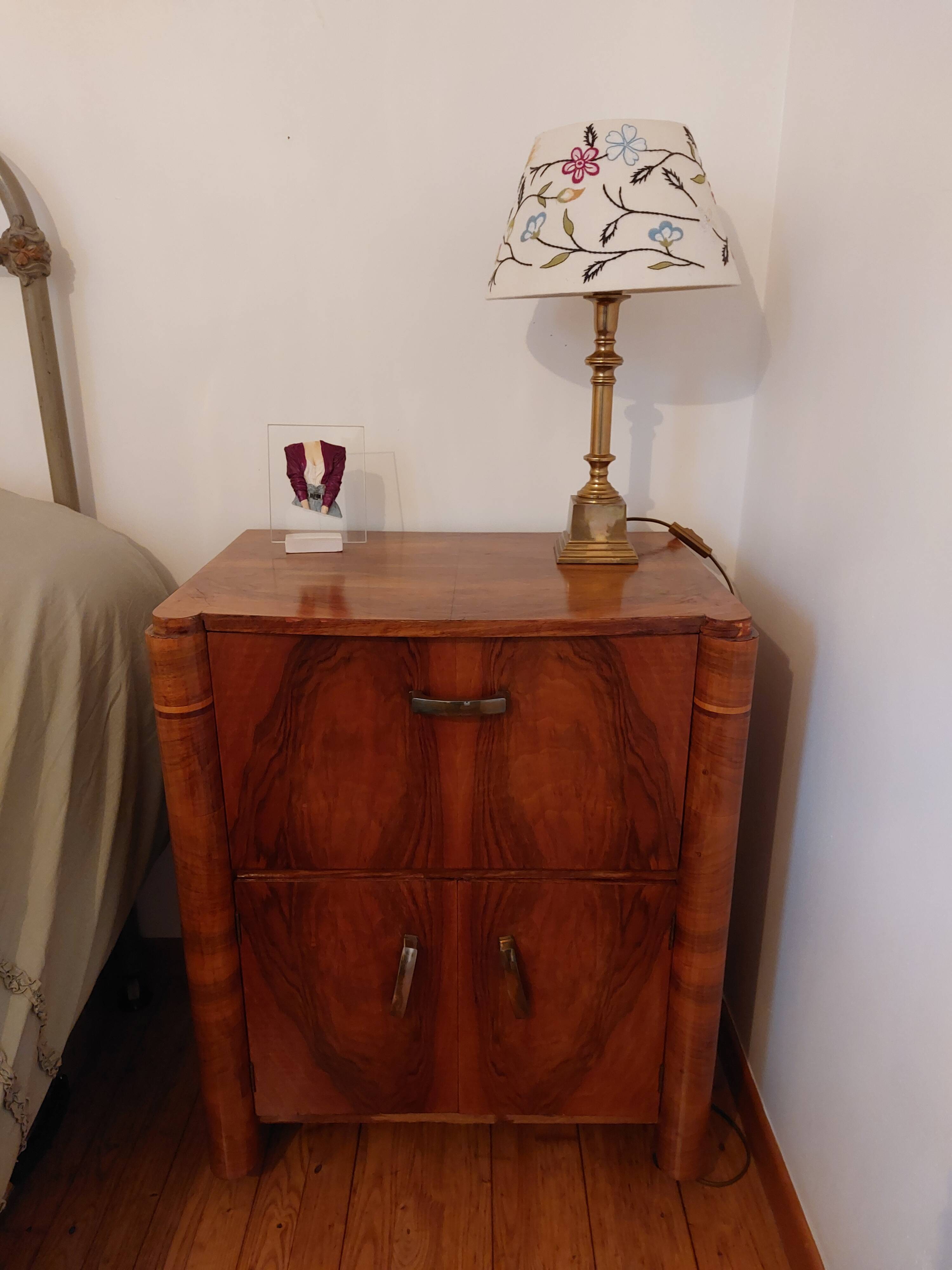 Art deco furniture