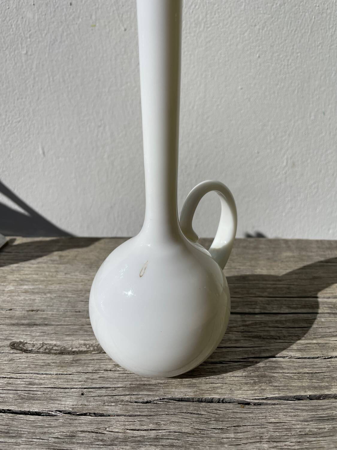 White opaline glass soliflore vase