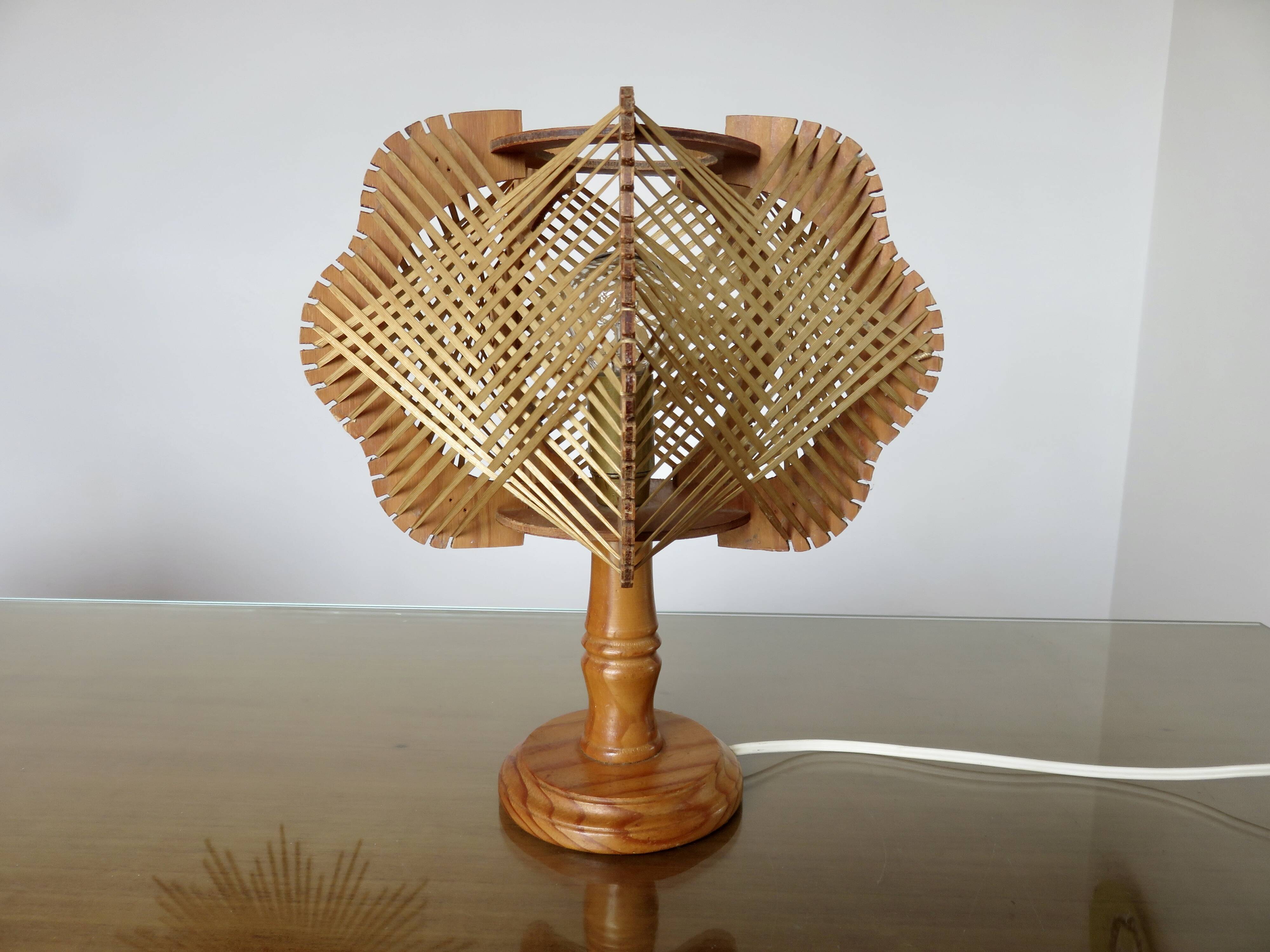 Lampe scandinave en fil et bois, années 60-70