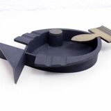 Metal "fish" ashtray