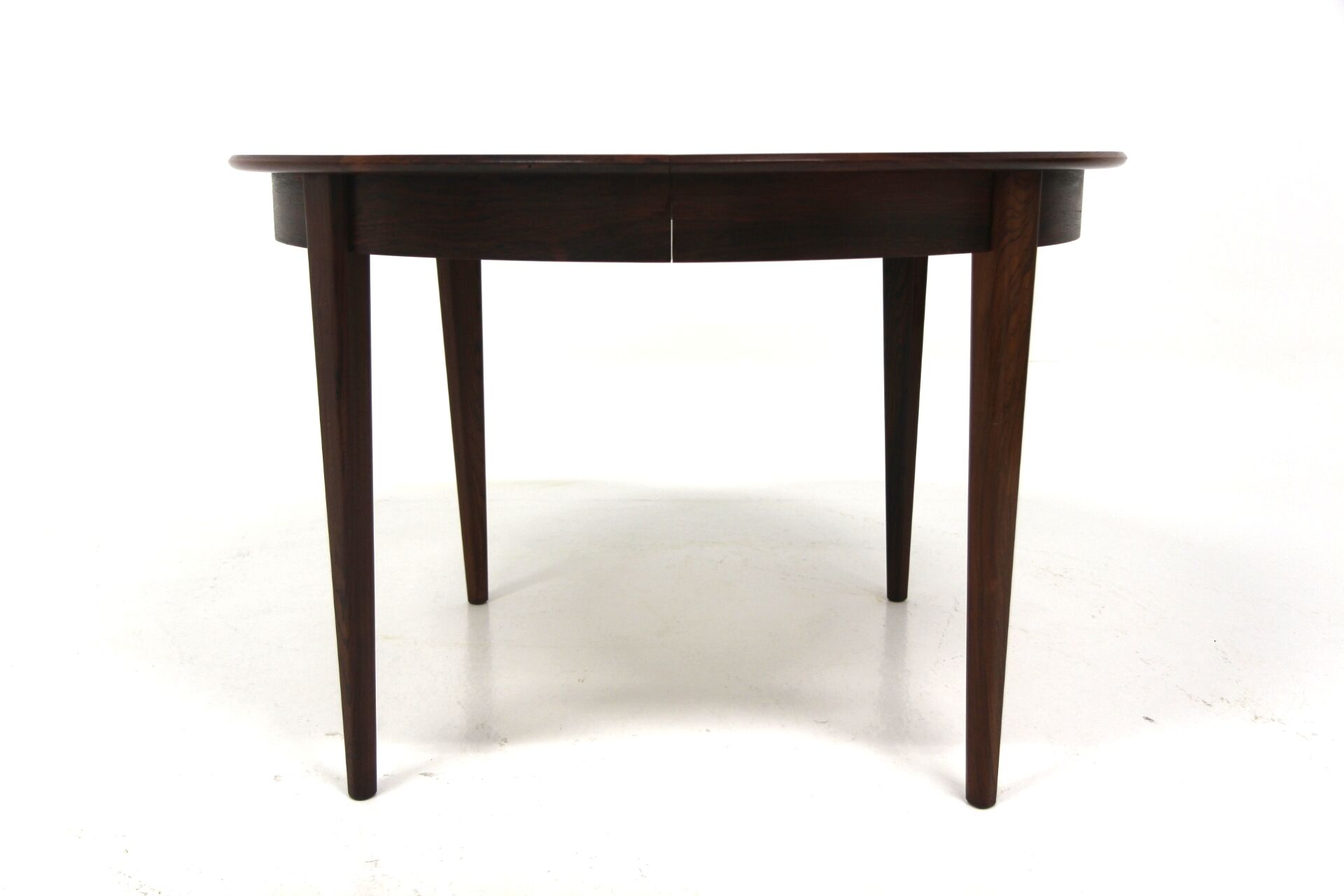 Scandinavian dining table in rosewood, Rosengren, Denmark.