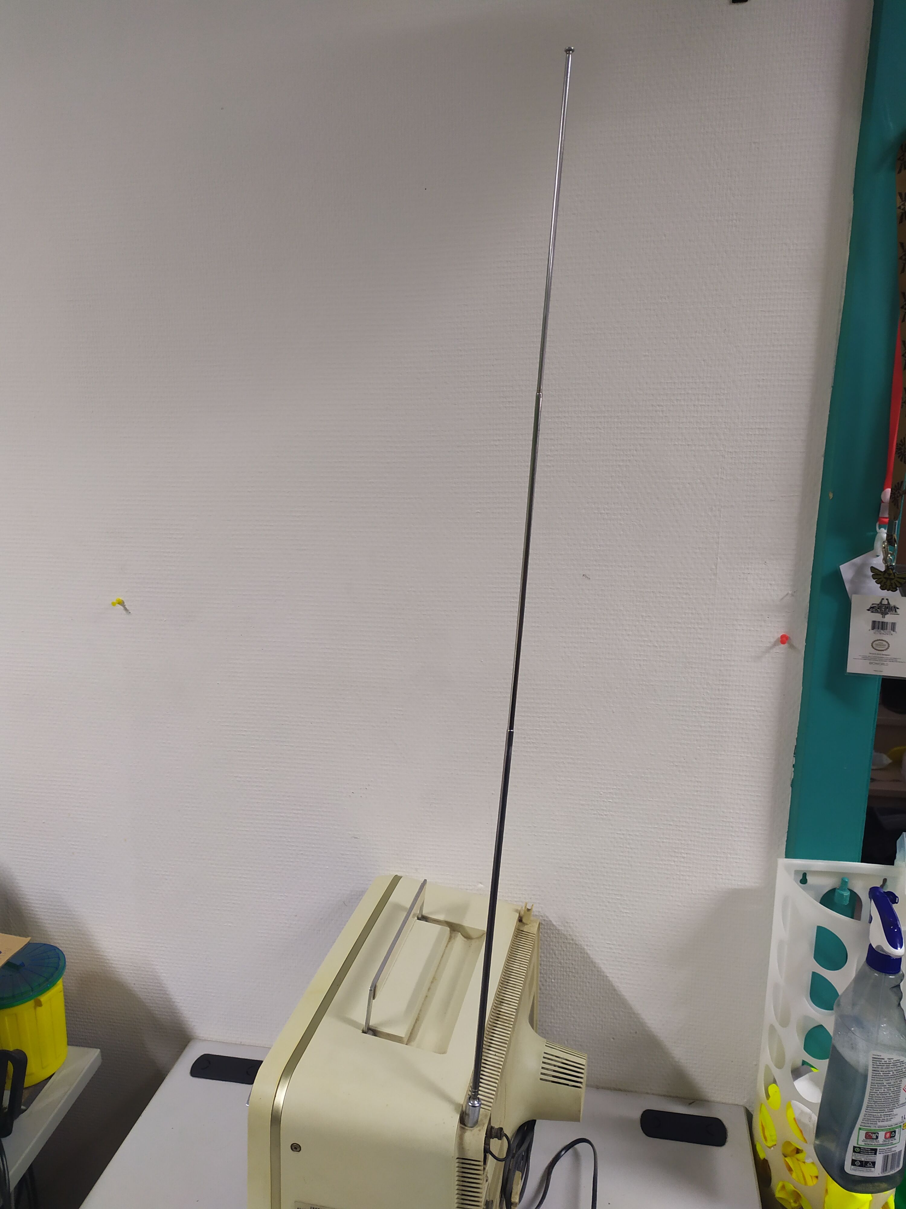 Vintage TV HITACHI F-54M