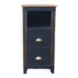 Bedside table shells handles