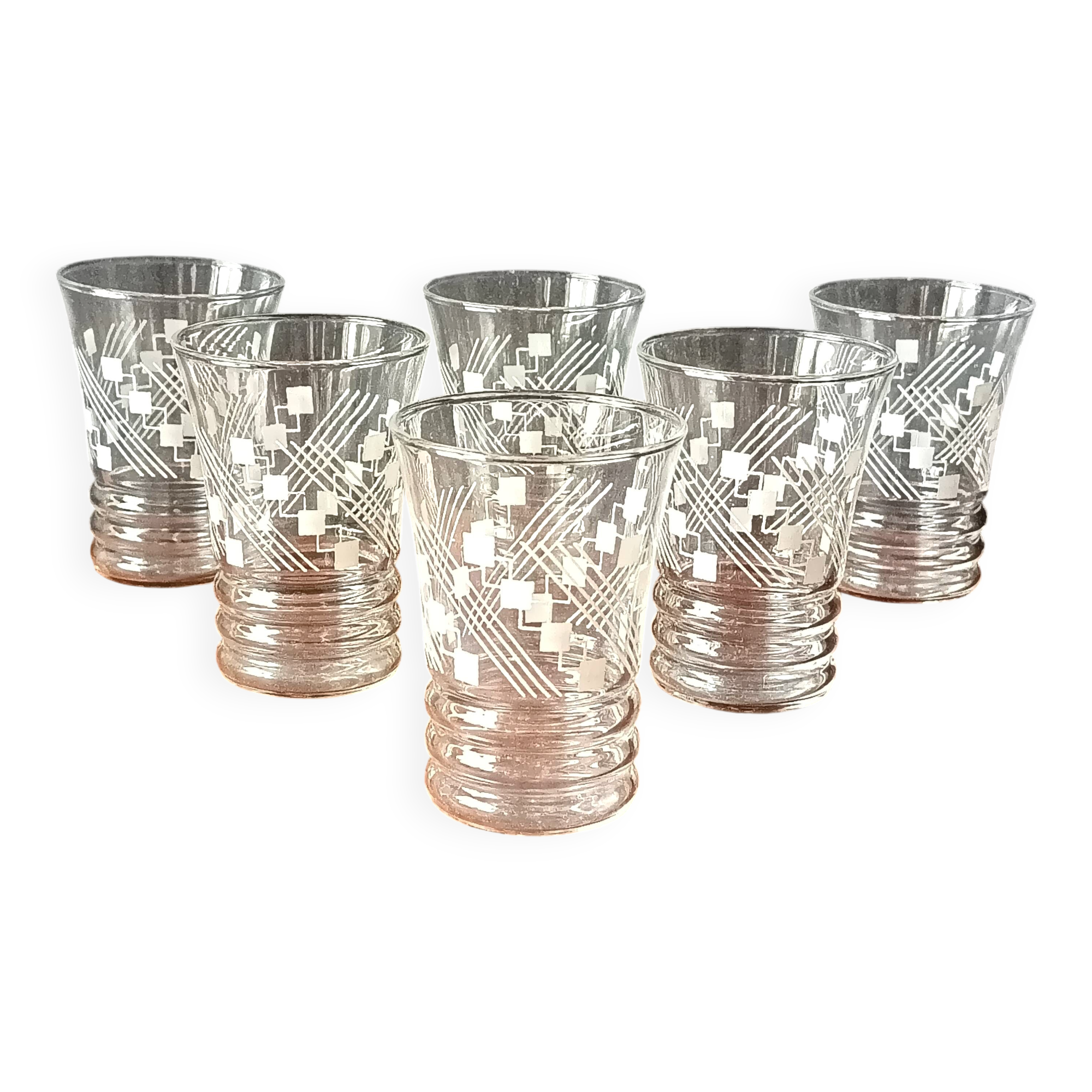 6 glasses 11 cl with vintage 1950 geometric patterns in white, France.