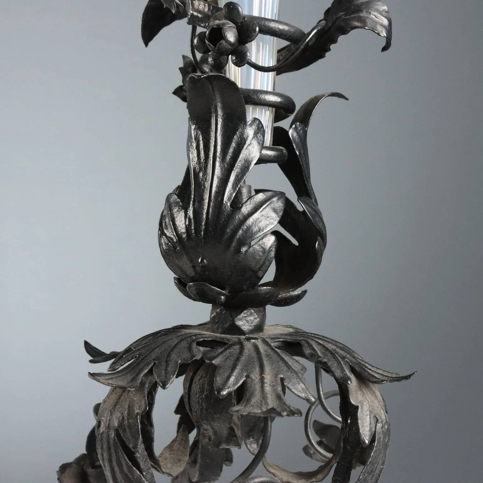 Vases anciens en fer forgé, Italie, XXe siècle