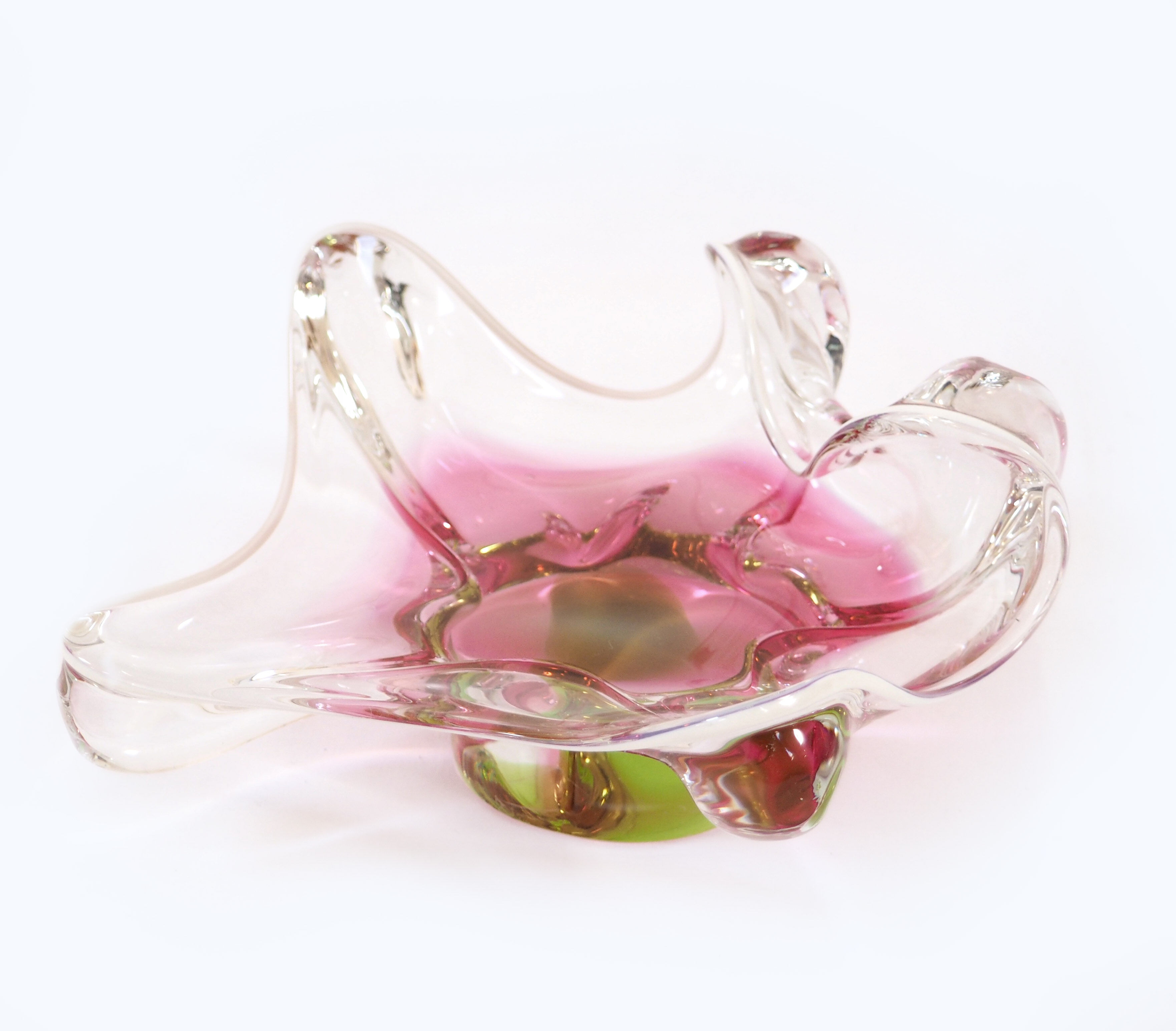 Crystal pocket tray