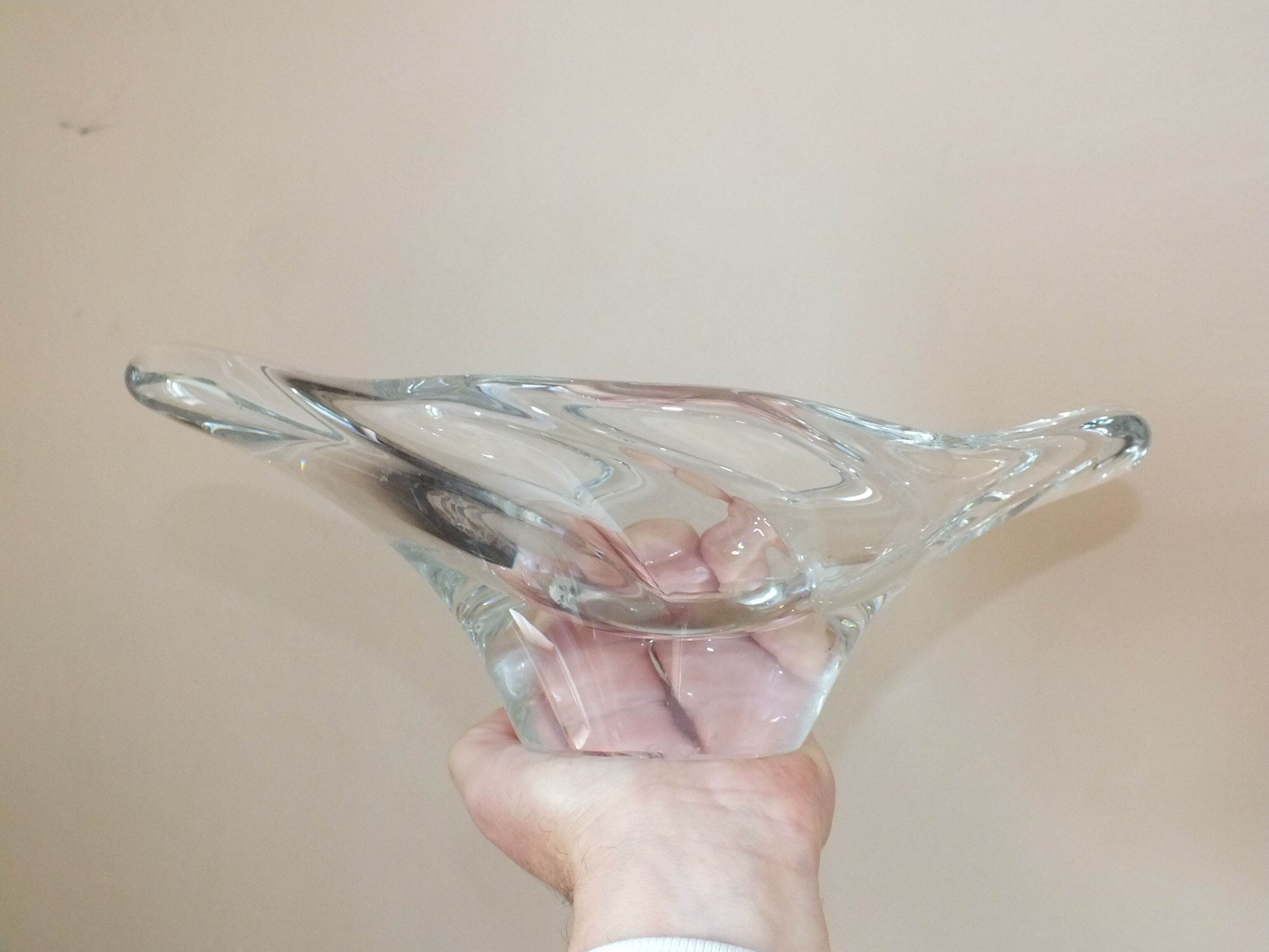 Molded crystal cut by Daum Nancy