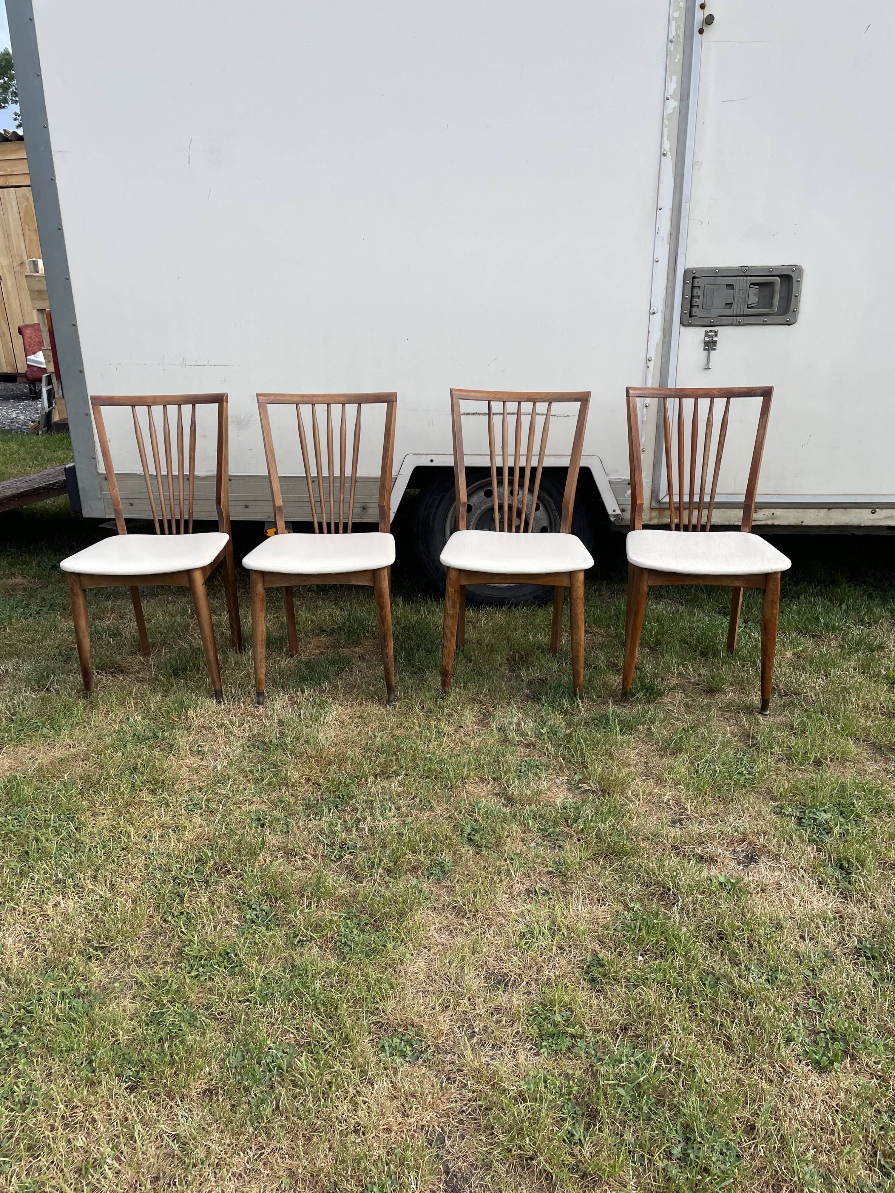 Set 4 chairs white vintage year 60