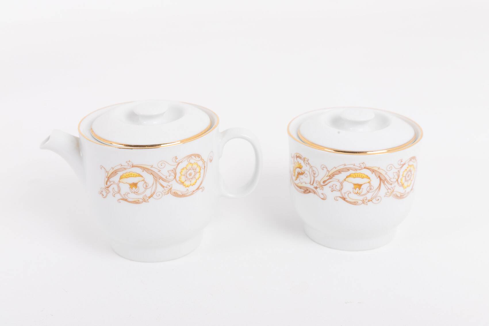Vintage Italian porcelain set from Richard Ginori, 1970’s