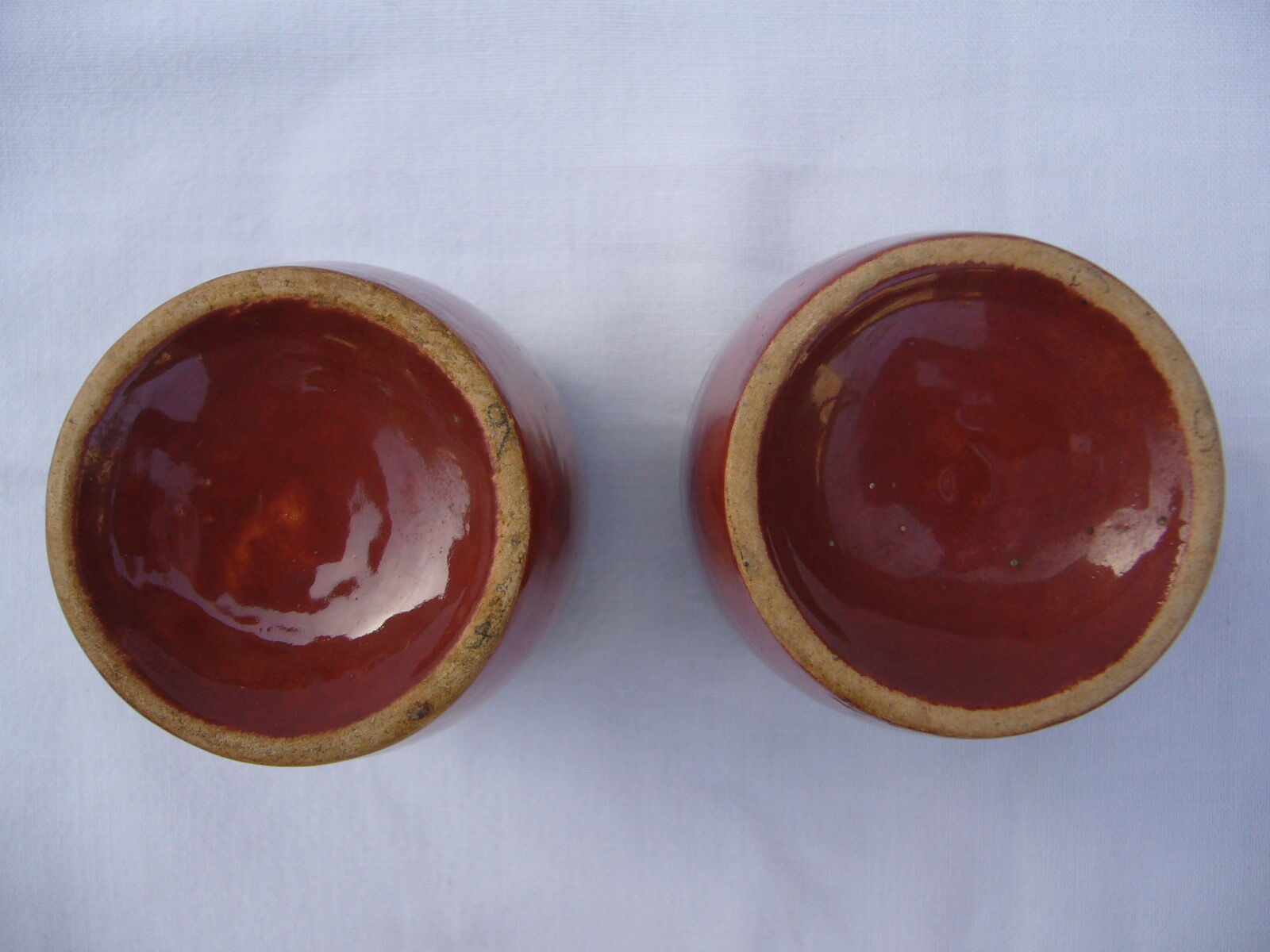 Set of two flamed sandstone cups