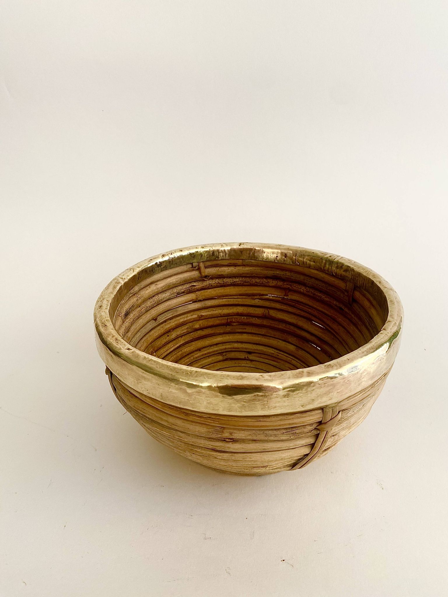Rattan basket with brass rim 70-80