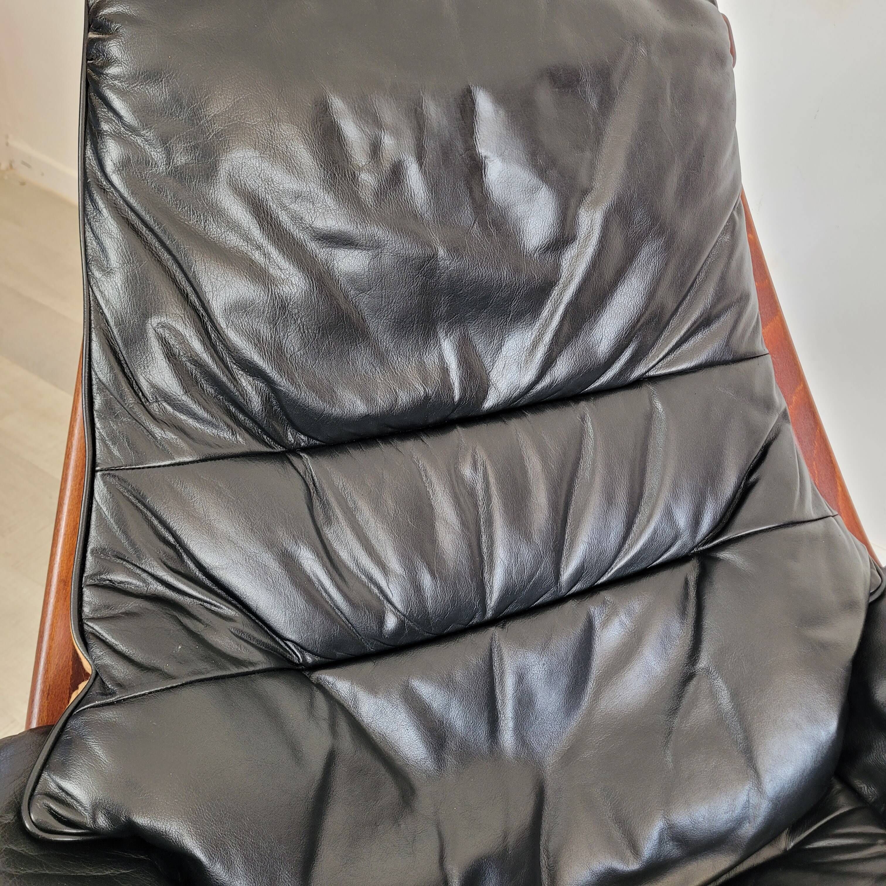 Vintage Göte Mobler 1960s swivel and reclining lounge chair