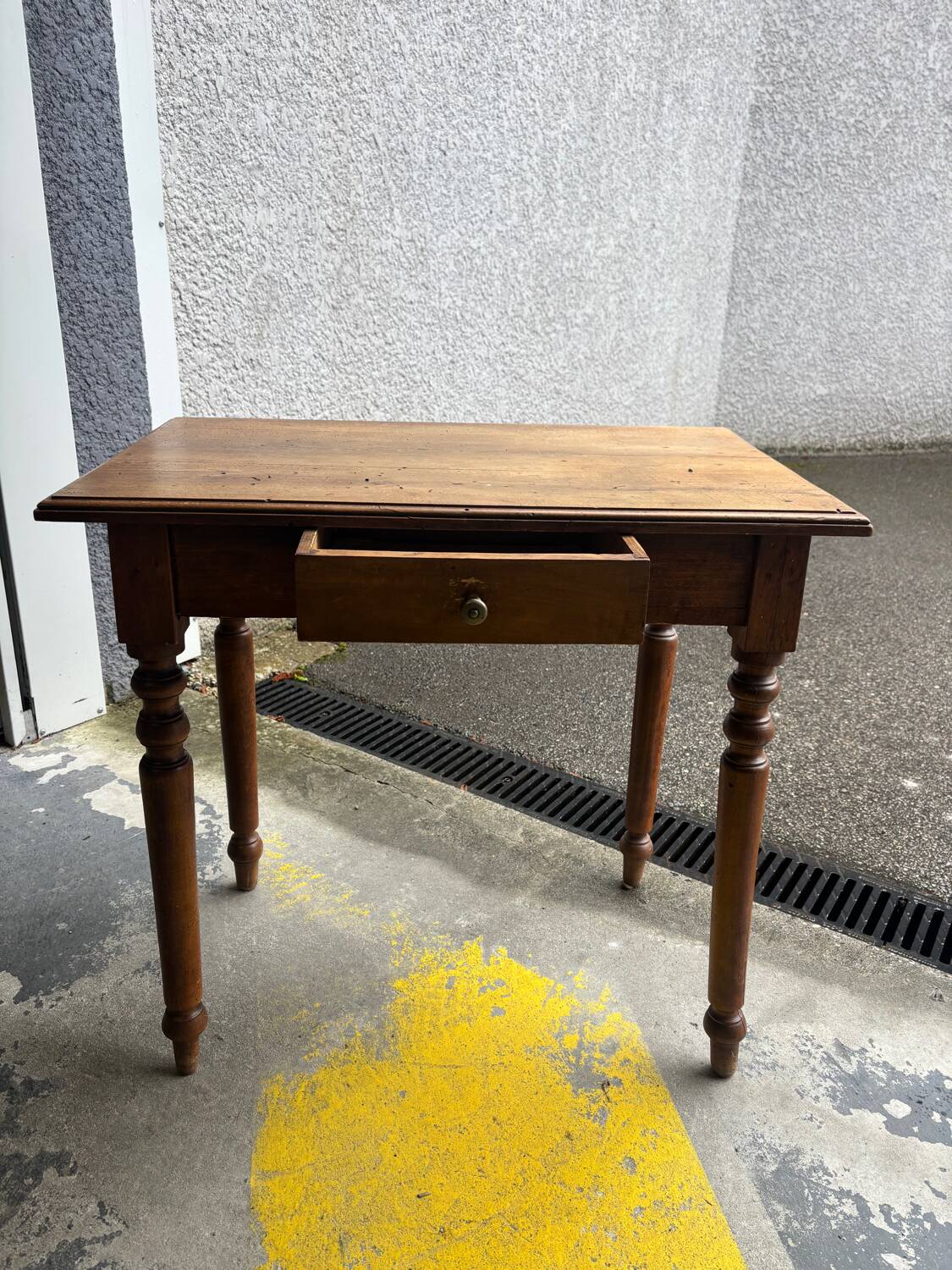 Side table