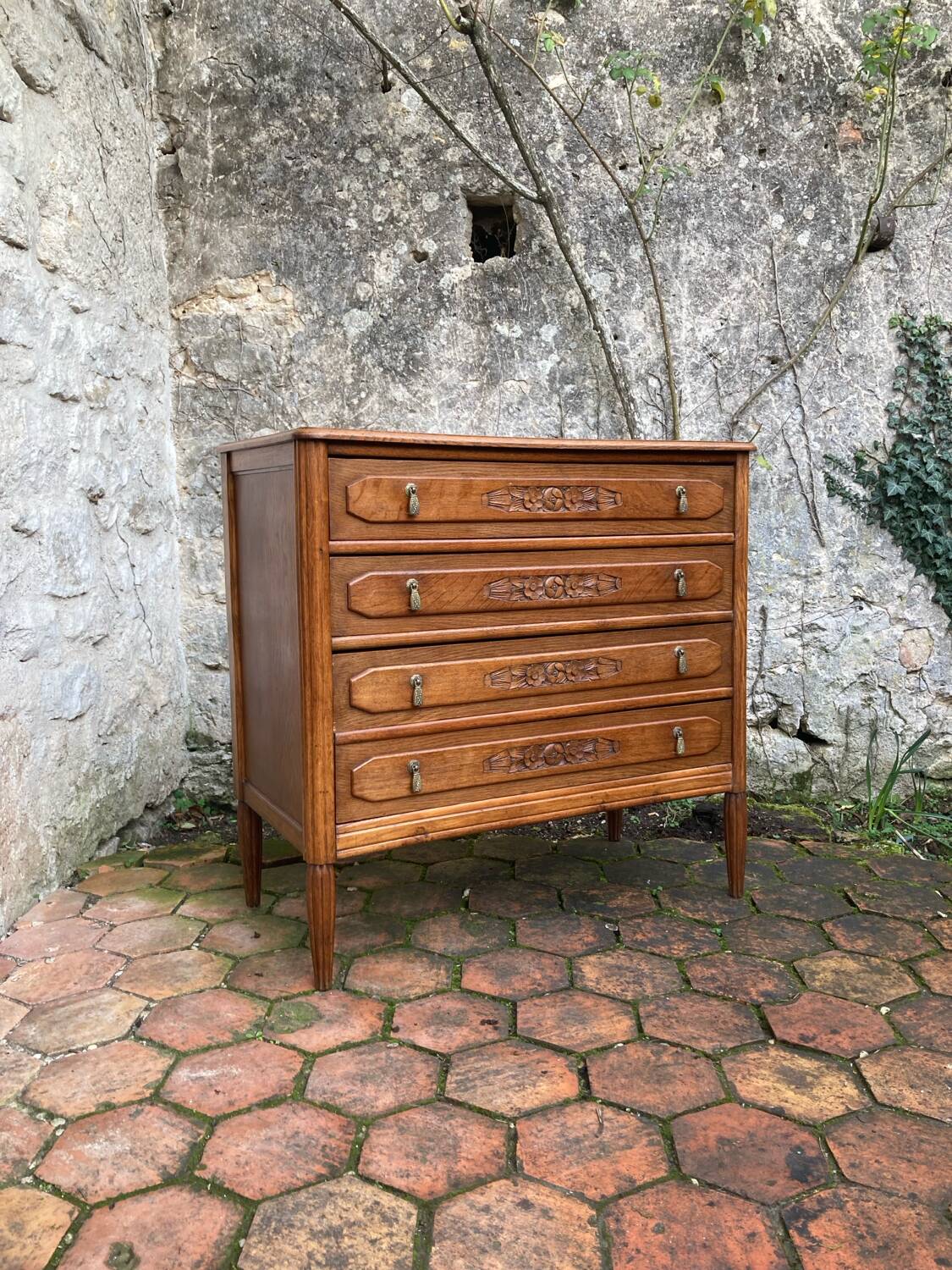 Vintage antique chest of drawers