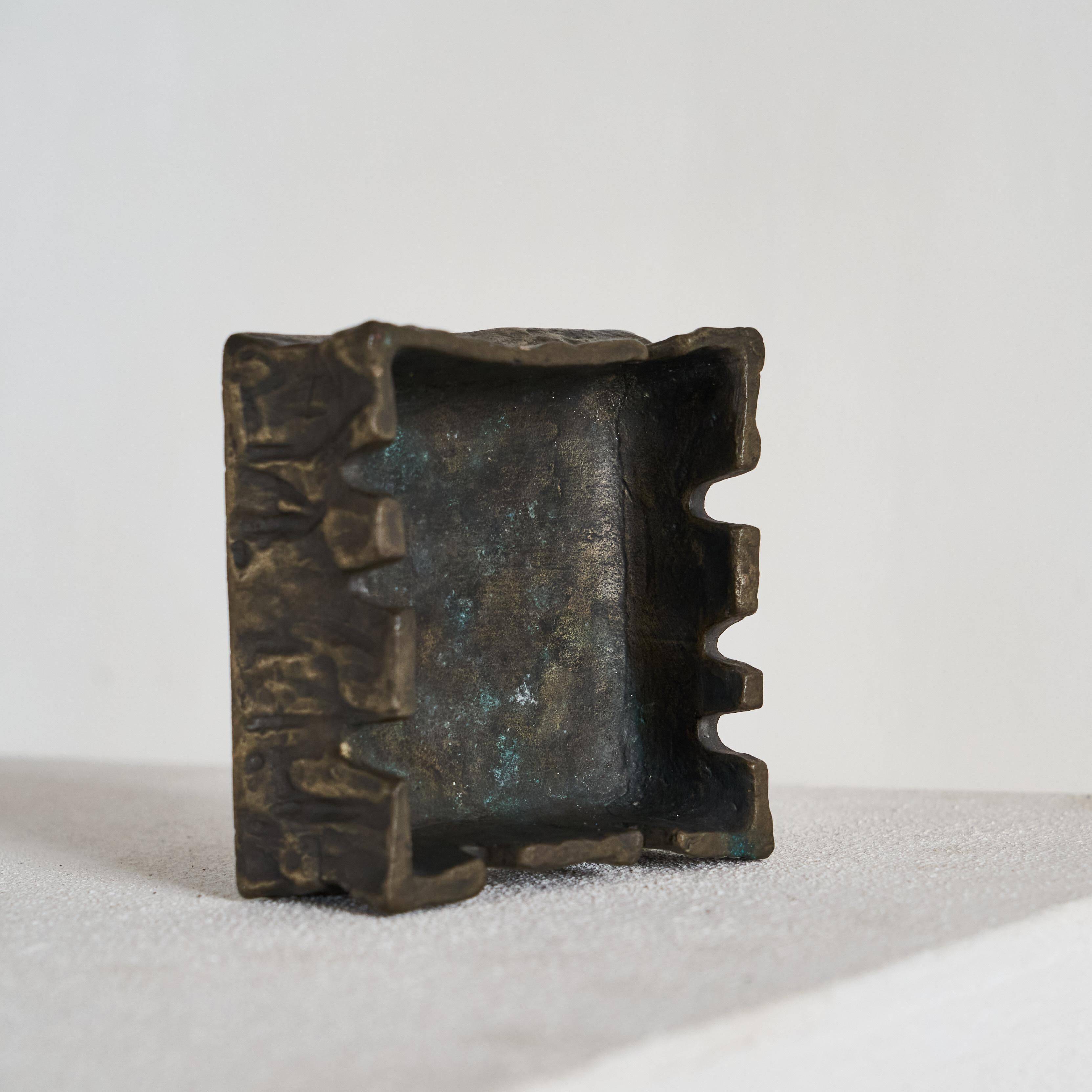 Bronze catchall in Brutalist style from the 1960s.