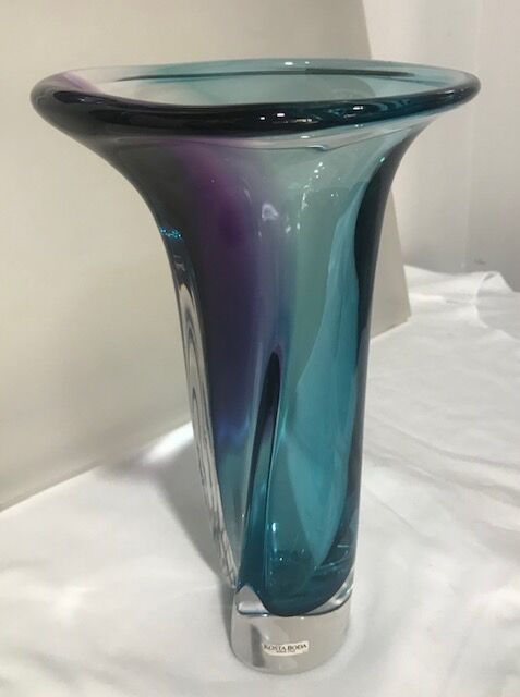 Vase kosta boda en verre violet bleu vert et transparent
