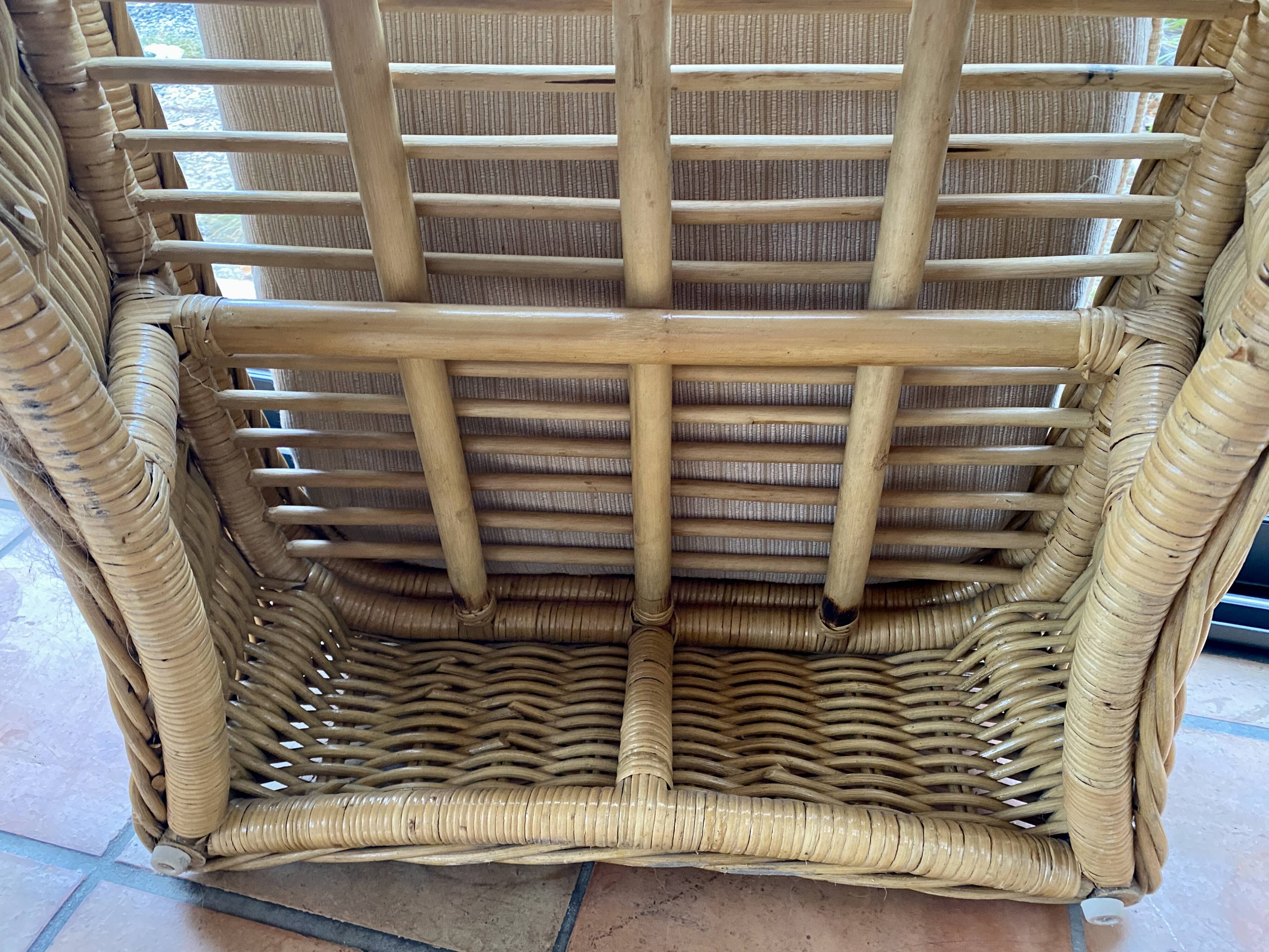 Square pouf or footstool in rattan