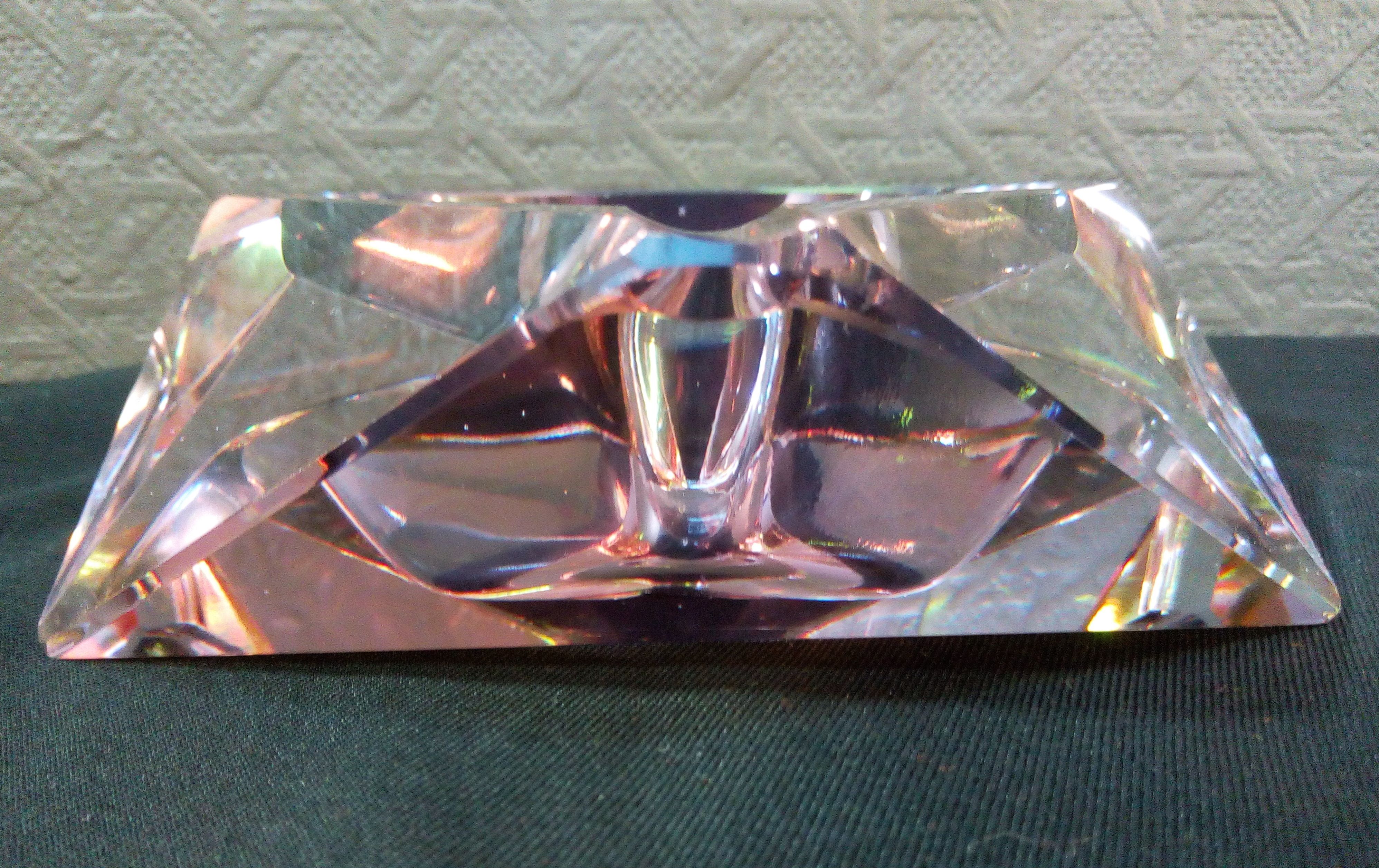 Murano glass multi-faceted ashtray, light purple colour