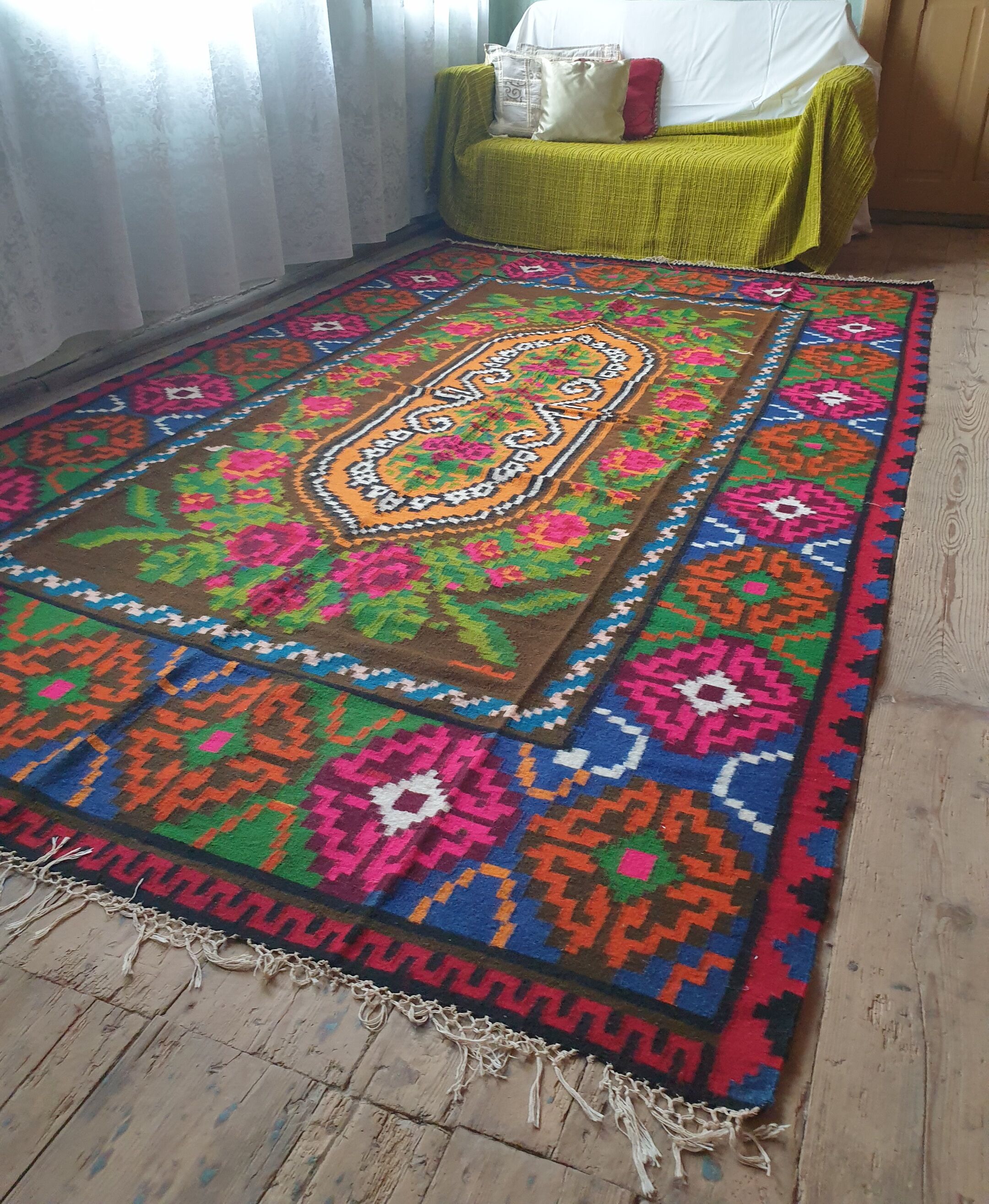 Large superb Romanian rug 316X182 cm with amazing bohemian floral design