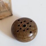 Pique flowers in stoneware signed Guy Baudat