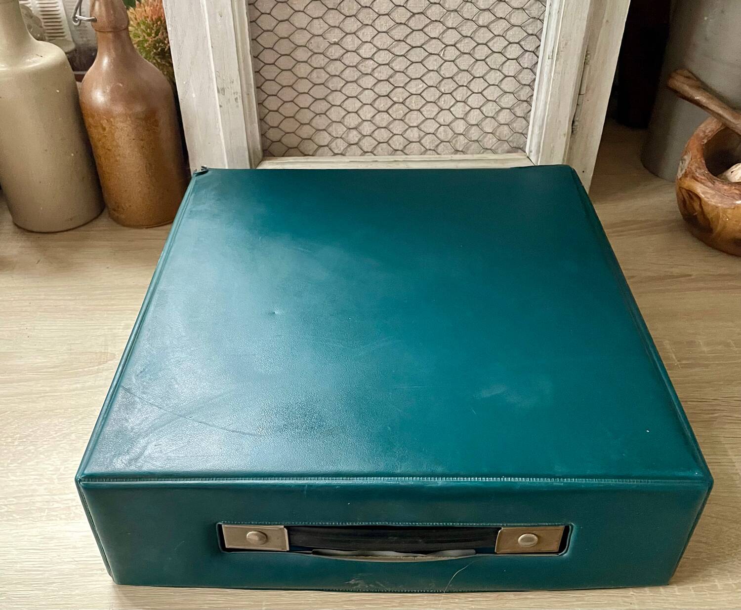 Olivetti lettera 32 typewriter