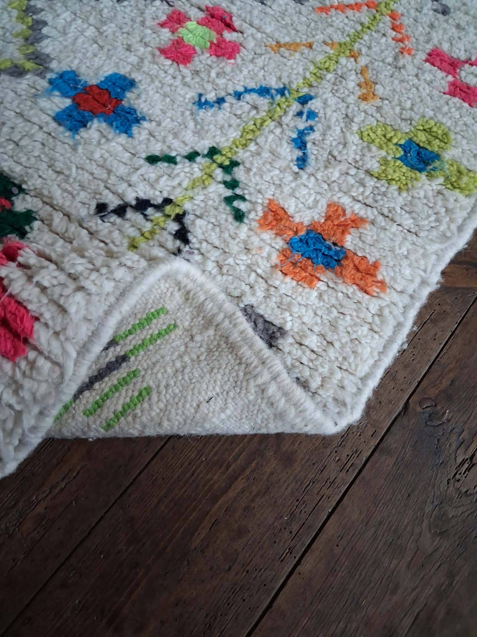 Tapis berbère beni Ouarain fait main 144x102cm