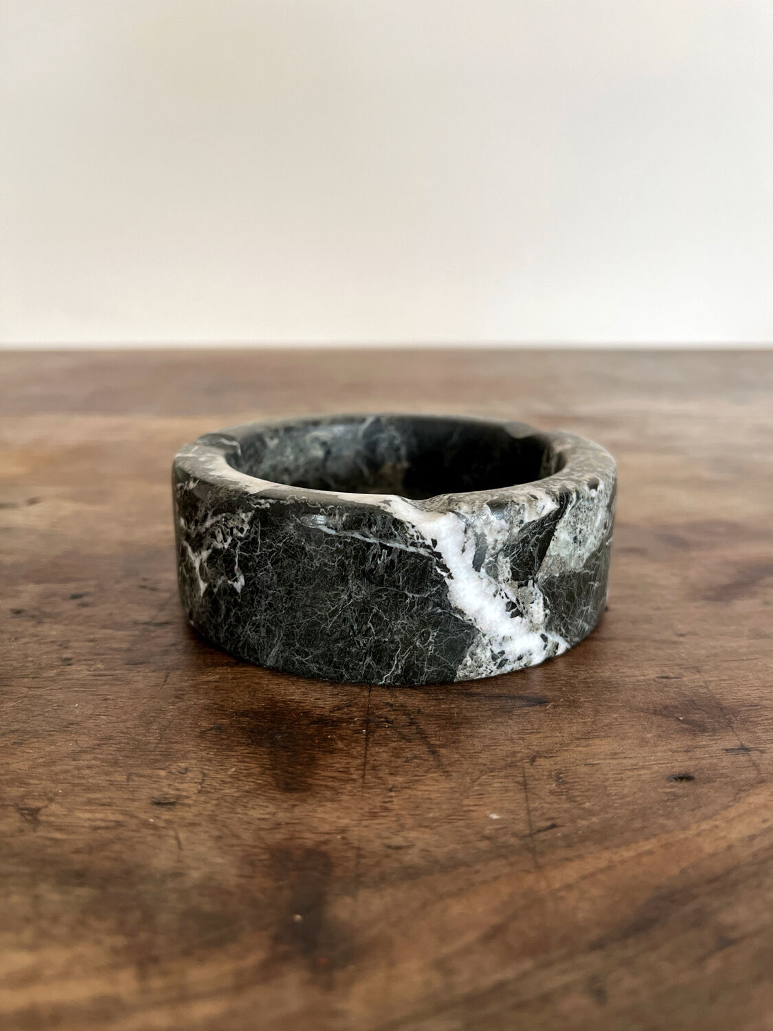 Vintage black and white marble round ashtray