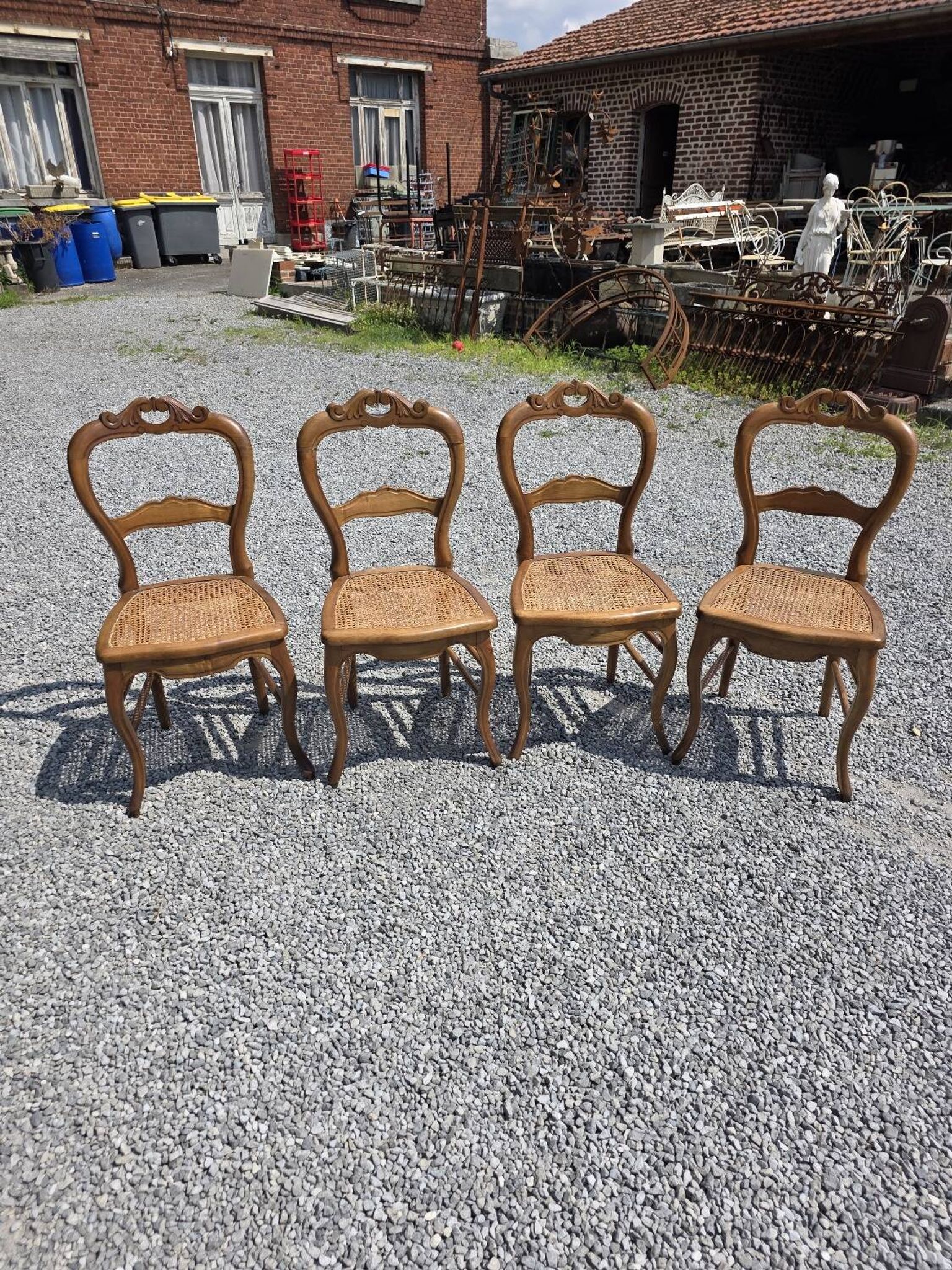 4 chaises style Louis XV en merisier