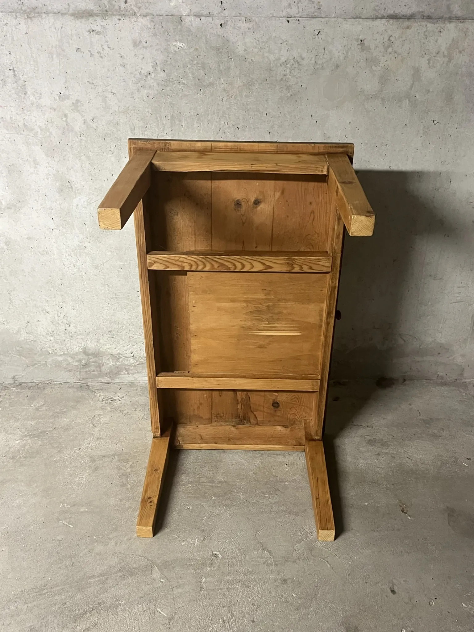 Table basse de ferme