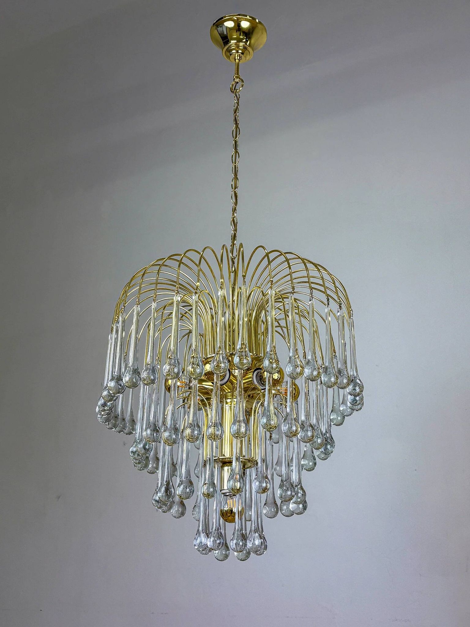 Four-tier cascade teardrop chandelier by Venini, Murano glass, Italy 1970s