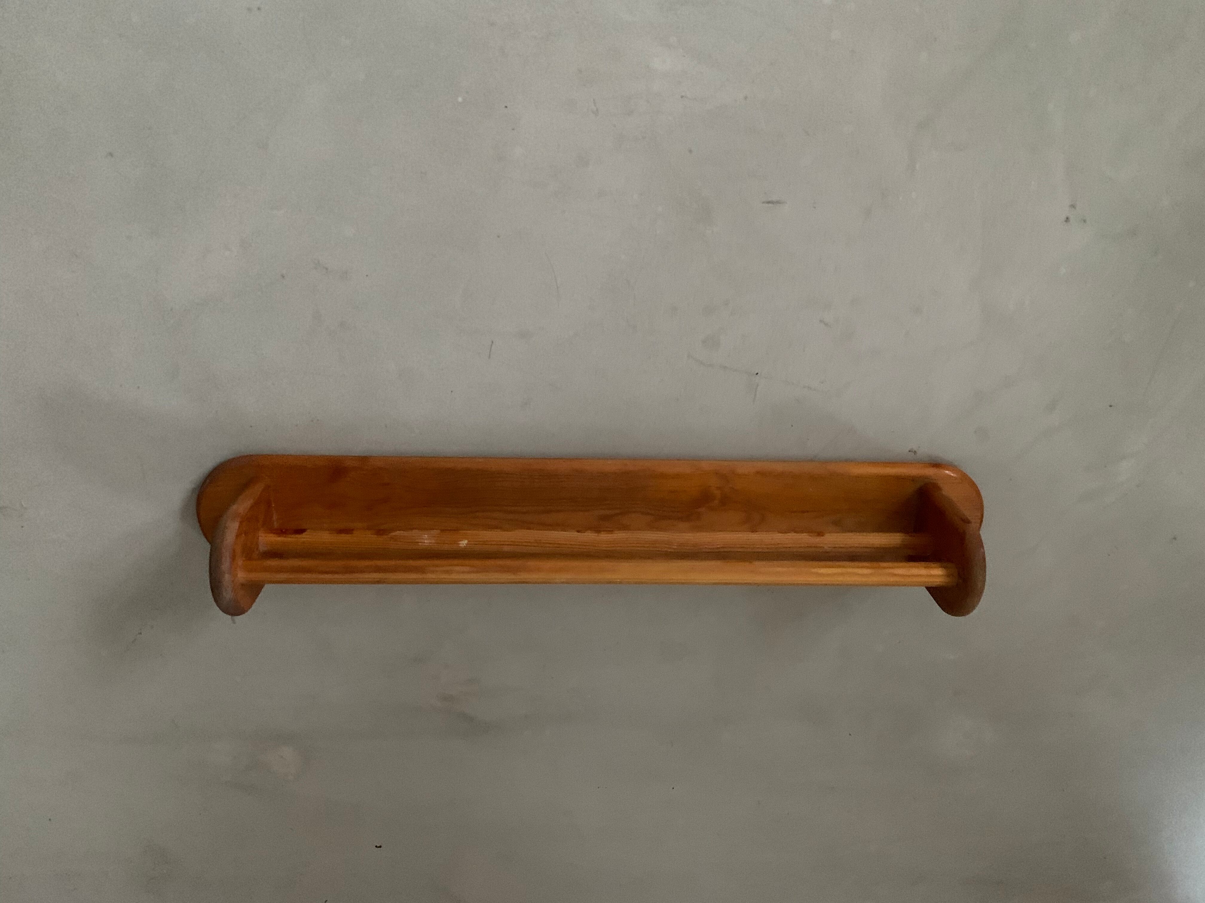 Vintage pine towel rack