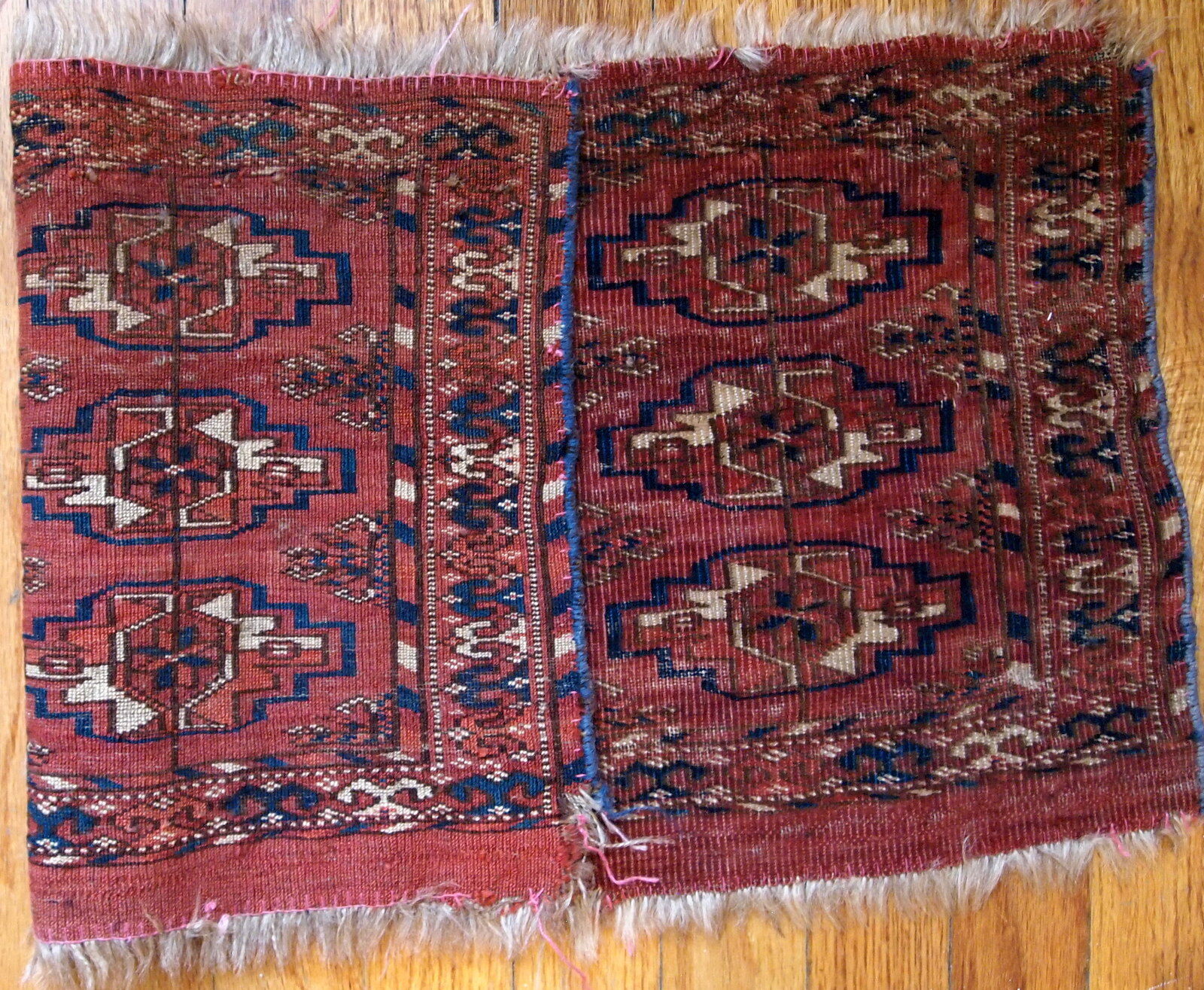Tekke Turkmen Torba rug  30cm x 63cm