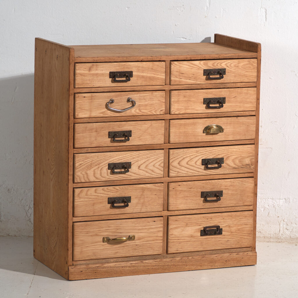 Antique Japanese multi-drawer furniture (Hikidashi-Dansu) – Taishō / Shōwa period – circa 1920-1940